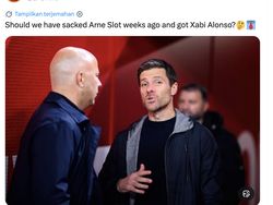 Meme Arne Slot Dipecat Liverpool Tapi Xabi Alonso Sudah ke Chelsea