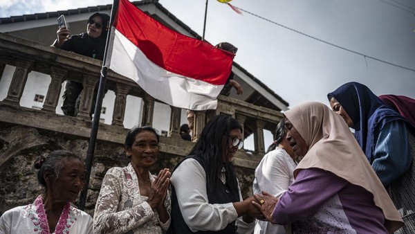 Merajut Persaudaraan Lintas Iman dalam Perayaan Waisak