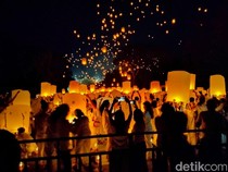Cantik! Langit Borobudur Dihiasi Ribuan Lampion Waisak