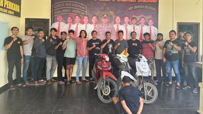 Pencuri motor di Bangka Barat saat ditangkap polisi