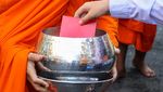 Pindapata Waisak, Jejak Kebajikan di Jalanan Makassar