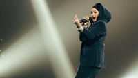 Salma Salsabil kini sudah balik lagi bermusik setelah 6 bulan absen cuti hamil dan melahirkan. (Foto: dok Instagram salmasalsabil12)