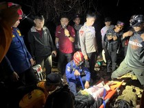Pendaki Wanita Kesurupan di Gunung Nepo Parepare, Tim SAR Evakuasi