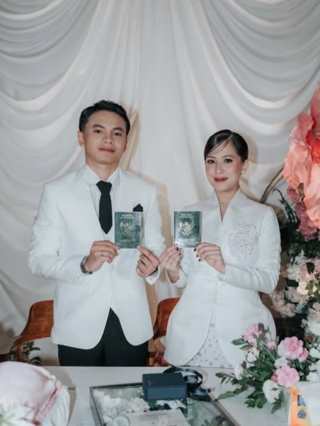 Gaya Zara Adhisty saat Menikah Hingga Pamer Baby Bump Kehamilan