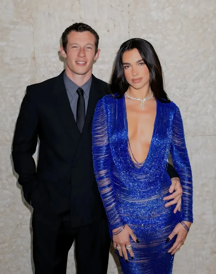 Dari Momen Kebetulan Dua Lipa-Callum Turner, Turun ke Hati