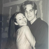 Eks Istri James Van Der Beek Menikah Lagi, 3 Bulan Setelah Sang Aktor Meninggal