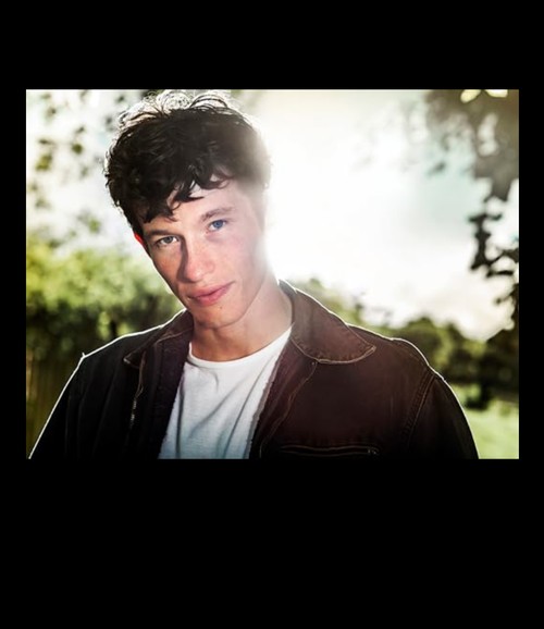 Intip Akting Callum Turner hingga ke Hollywood