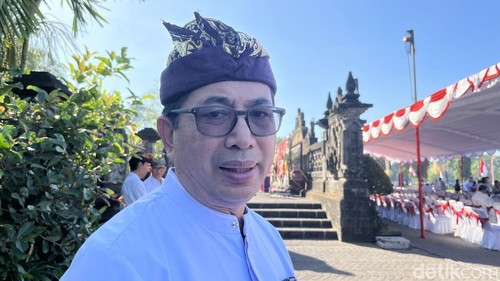 Kepala Dinas Pariwisata Bali I Wayan Sumarajaya ditemui di Renon, Denpasar, Senin (1/6/2026).