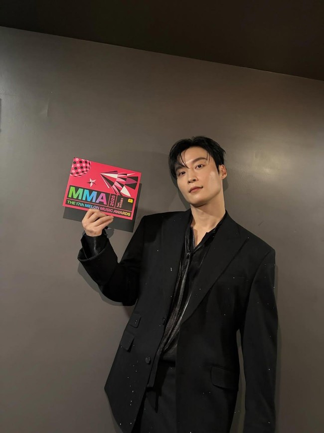 Pesona Aktor Heo Nam Jun Ganteng Maksimal