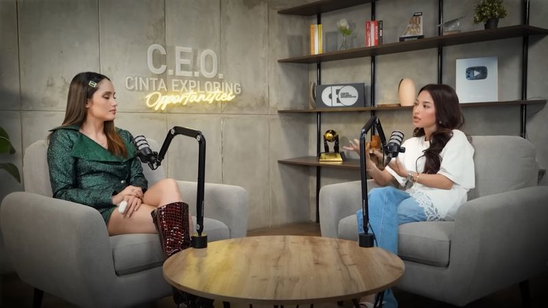 Podcats Cinta Laura dan Jennifer Coppen