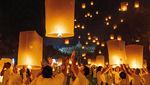 Ribuan Lampion Terangi Langit Borobudur Saat Waisak