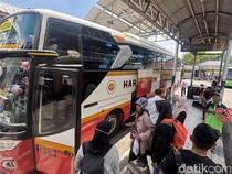 Hari Terakhir Libur Panjang, 17 Ribu Penumpang Padati Terminal Purabaya