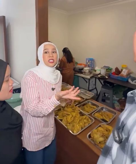 Teh Shanty Denny buka restoran di Garut, Jawa Barat