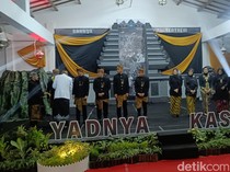 10 Tokoh Probolinggo Dikukuhkan Jadi Warga Kehormatan Tengger