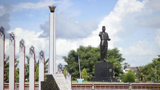 Tugu Soekarno di Palangka Raya Tugu Soekarno di Palangka Raya.