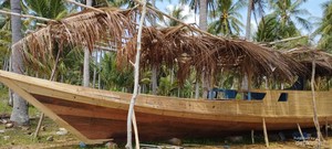 Kisah Abadi Pembuat Perahu Kayu Kemujan
