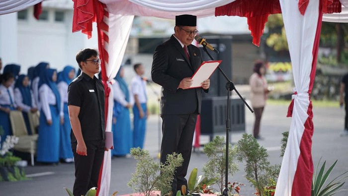 Wakil Bupati OKU Marjito Bachri