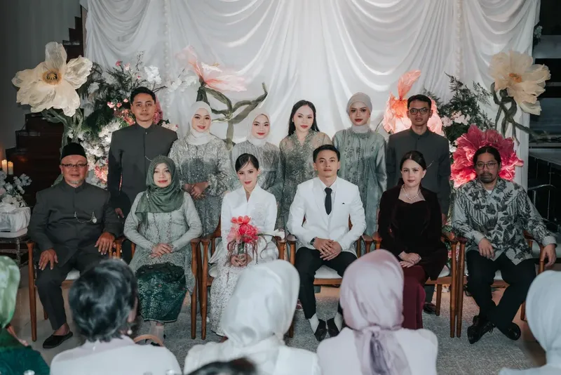 Adhisty Zara umumkan pernikahan dengan Tsaqib.