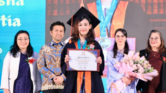 Anak Arumi Bachsin