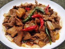 Resep Mudah Daging Bumi Hangus Khas Samarinda, Alternatif Rendang-Semur