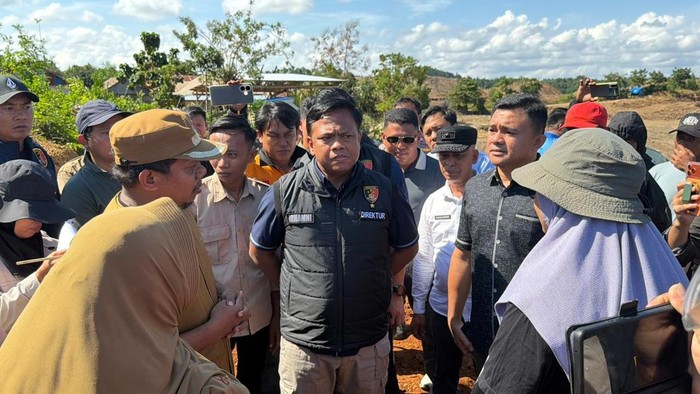 Direktorat Tindak Pidana Tertentu (Dittipidter) Bareskrim Polri meninjau langsung aktivitas pertambangan PT Wijaya Inti Nusantara (WIN) di Kabupaten Konawe Selatan. (dok. ist)