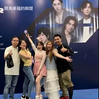 Personil girl band Cherrybelle juga tampak hadir menonton konser bersama. Kezia Karamoy dan Cherly tampak ditemani suami mereka. Foto: Instagram