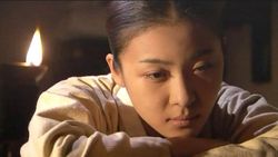 Potret Memesona Ha Ji Won dari Masa ke Masa