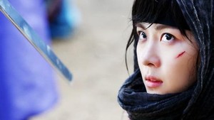 Setahun setelahnya dia digaet MBC lagi buat main di Empress Ki. Drakor ini populer banget pada masanya, meski juga ada sedikit kontroversi distorsi sejarah. (Foto: dok. MBC)