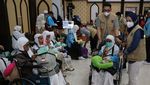 Kloter Pertama Jamaah Haji Mulai Tiba di Tanah Air