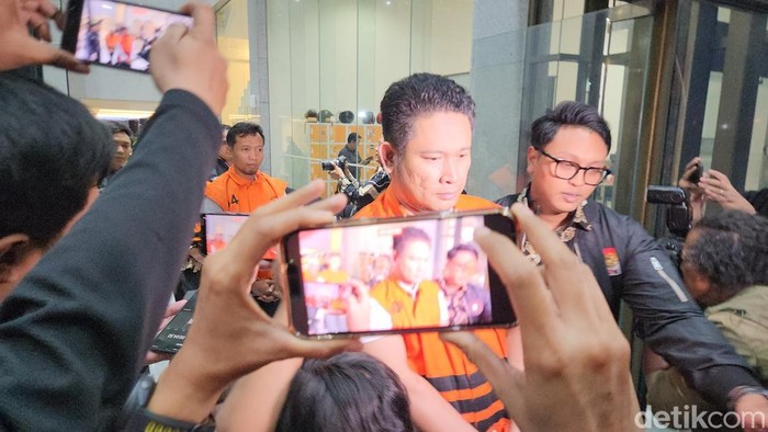 KPK gelar jumpa pers korupsi pembangunan gedung Pemkab Lamongan