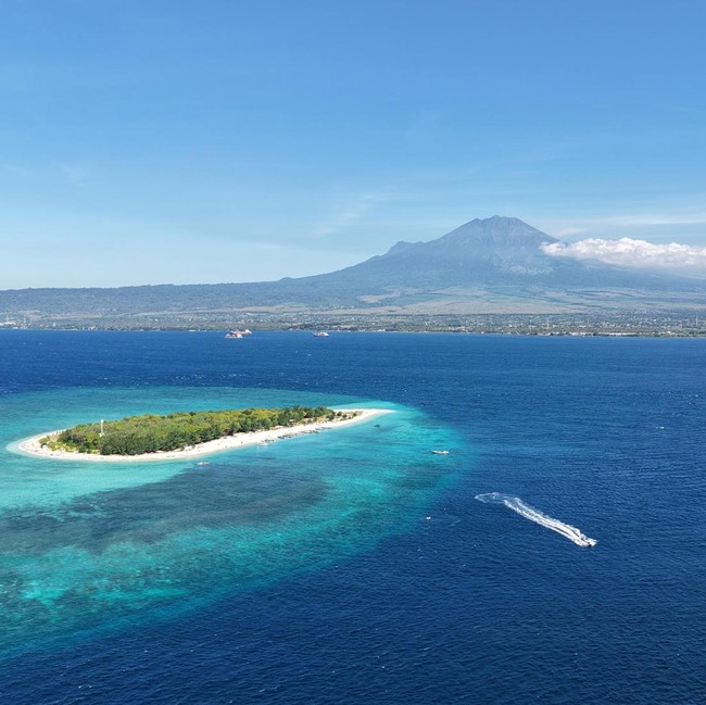Menyusuri Maldives van Banyuwangi, Surga Kecil di Selat Bali