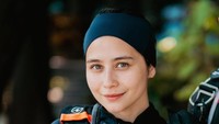 Prilly Latuconsina mengungkapkan kebahagiaannya bisa melakukan hal yang sangat disukainya. Hobi menyelam membawa Prilly Latuconsina kedalam pengalaman baru menjadi rescue diver untuk ajang internasional Re Bull Cliff Diving di Bali beberapa waktu lalu. Foto: Instagram @prillylatuconsina96