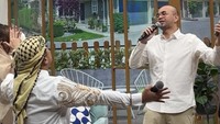 Ia sudah mengisi siaran langsung FYP di Trans7. Foto: dok Instagram Raffi Ahmad dan FYP