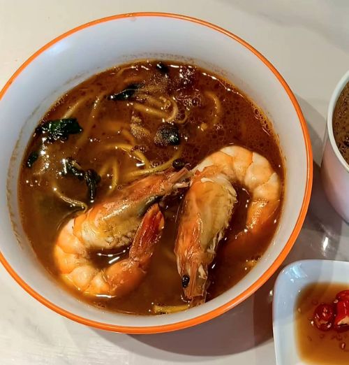 Rela Rugi Demi Pelanggan, Restoran Ini Jual Mie Udang Rp 25 Ribu Saja