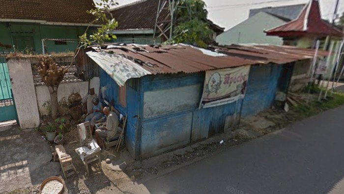 Rumah Sepasang Lansia di Solo