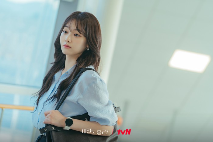 Kang Mina di drama Korea terbaru tvN 2026 See You at Work Tomorrow!