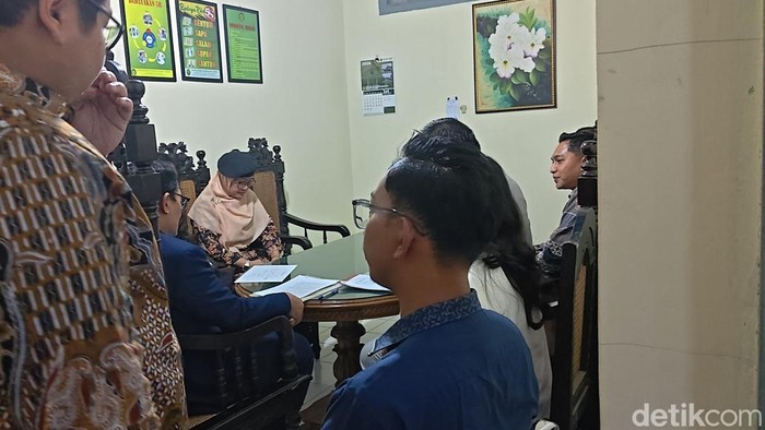 Sidang mediasi kasus gugatan ijazah Jokowi, Selasa (2/6/2026).