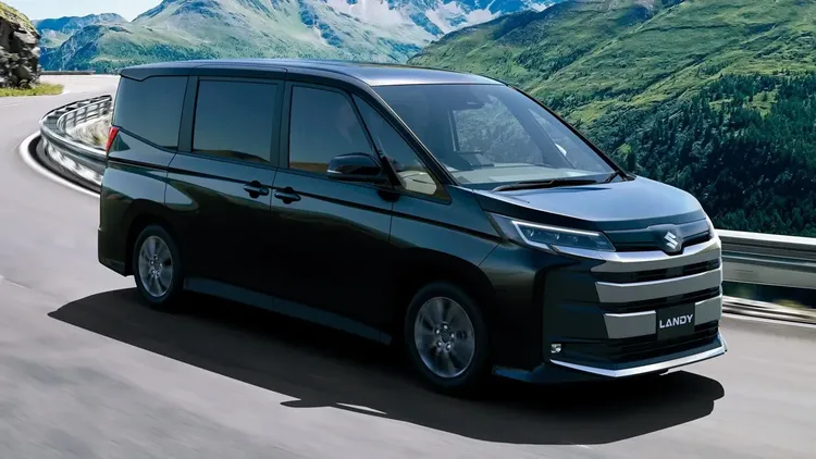 Wujud Suzuki Landy Terbaru, Kembaran Toyota Noah