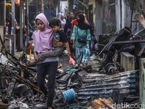 Video Situasi Kebakaran di Kemayoran: Rumah Hangus-Warga Ngungsi