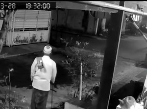 Tetangga Kembali Siram Air ke Warga Mau Salat di Tangerang, Rumah Digeruduk