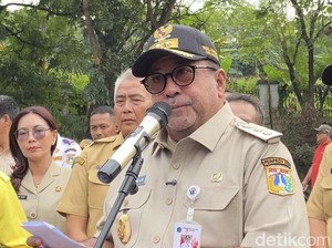 Rano Segera Cek Jalan Rusak di Pesanggrahan: Pasti Akan Kami Perbaiki