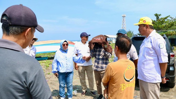 Wakil Ketua Komisi II DPRD Jabar Lina Ruslinawati