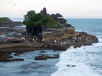 Video PR Buat Kemenpar: Pariwisata RI Dinilai Masih Ketergantungan ke Bali