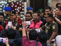 Video: Secarik Surat Tulisan Tangan Sony Sonjaya untuk Kepala BGN Nanik S Deyang