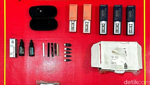 Barang bukti likuid vape narkoba yang disita polisi dari WN Australia di Lombok Utara, NTB.