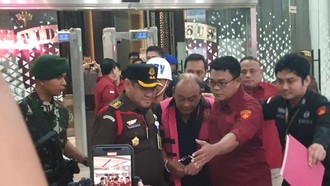 Mantan Kepala BGN Dadan Hindayana Ditahan Kejagung!