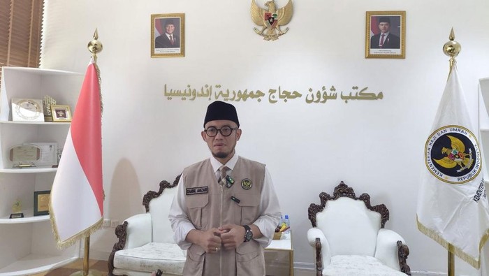Wakil Menteri Haji dan Umrah RI Dahnil Anzar Simanjuntak di Kantor Urusan Haji, Jeddah, Arab Saudi, Rabu (3/6/2026).