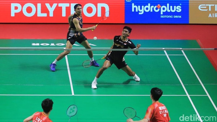 Fajar Alfian dan Muhammad Shohibul Fikri terhenti di babak pertama Indonesia Open 2026 setelah menghadapi pasangan China, Chen Bo Yang dan Liu Yi, di Istora Senayan, Jakarta, Rabu (3/6/2026).
