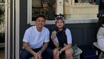 Intip Potret Seru Acha Septriasa saat Jajan Matcha hingga Kopi di Kafe