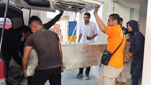 Jenazah dua turis Austria diberangkatkan ke Bali untuk kremasi, Rabu (3/6/2026).